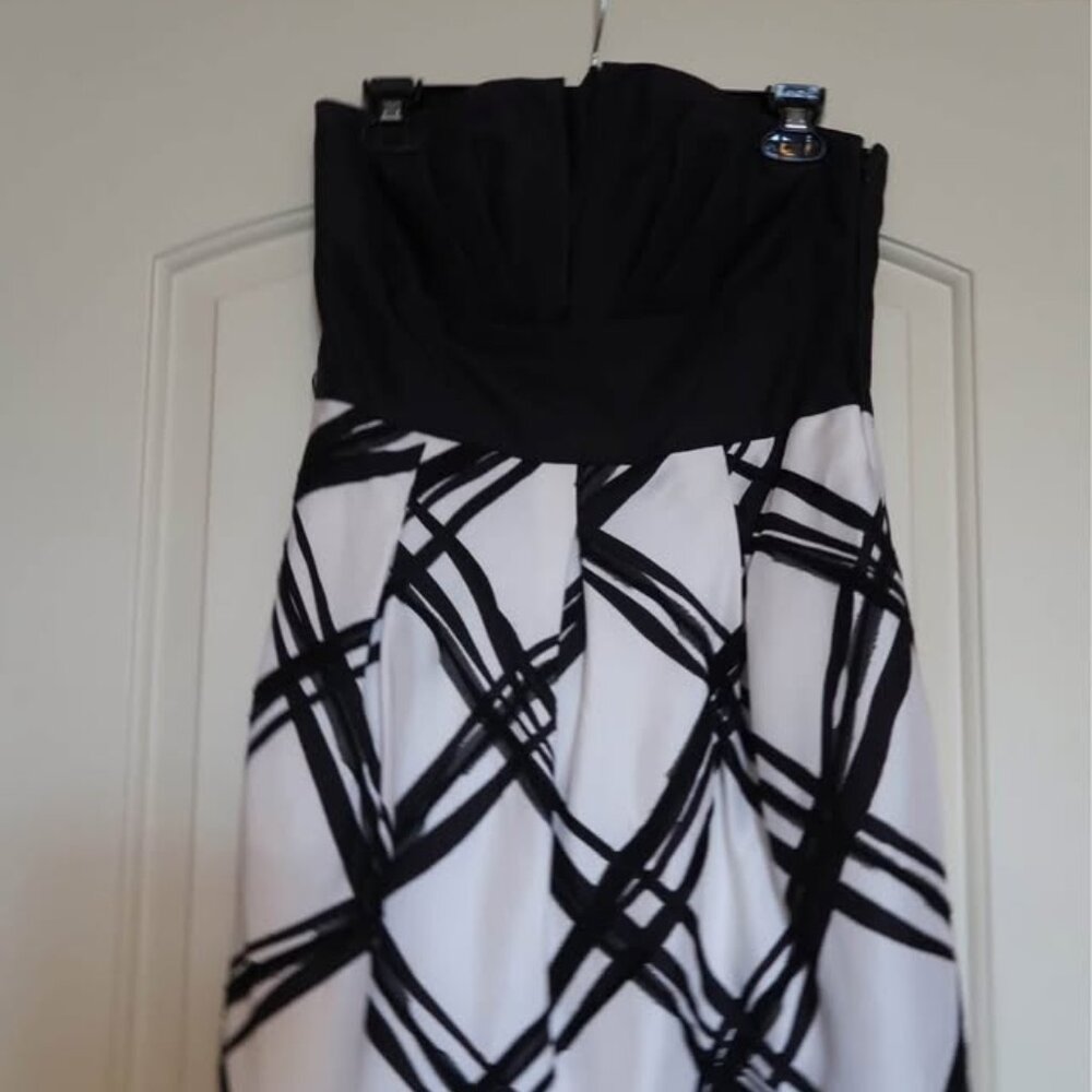 White House Black Market Dress, Sz. 4